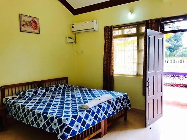 Lobo'S Guesthouse
